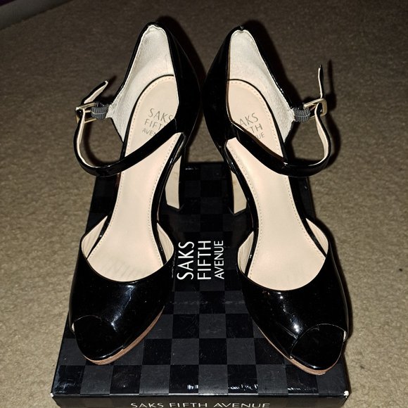 Saks Fifth Ave Black Patent Heels - Picture 1 of 5